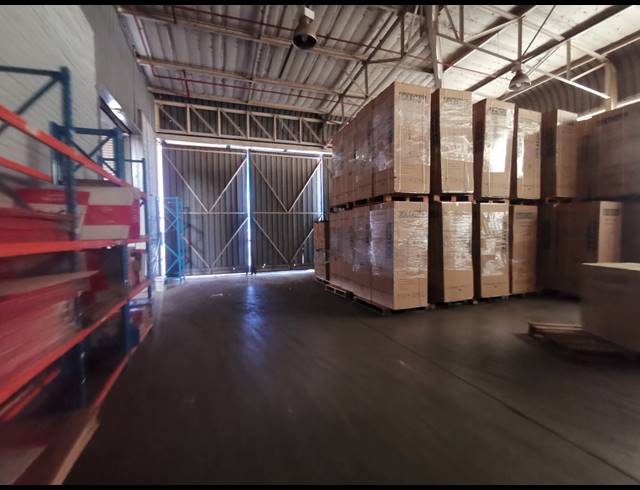 10,786M² FACTORY TO LET IN JET PARK
